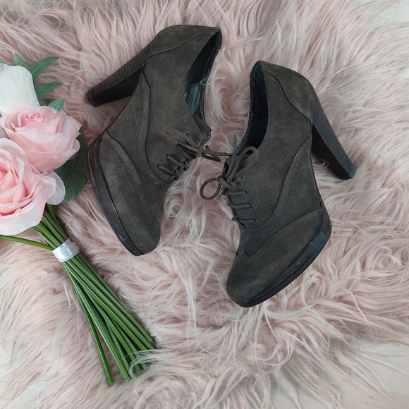 Audrey Brooke Shoes - Audrey Brooke wood stacked heel library booties